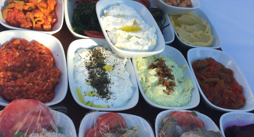 Feslegen Restaurant Ve Ocakbasi Karsiyaka Izmir